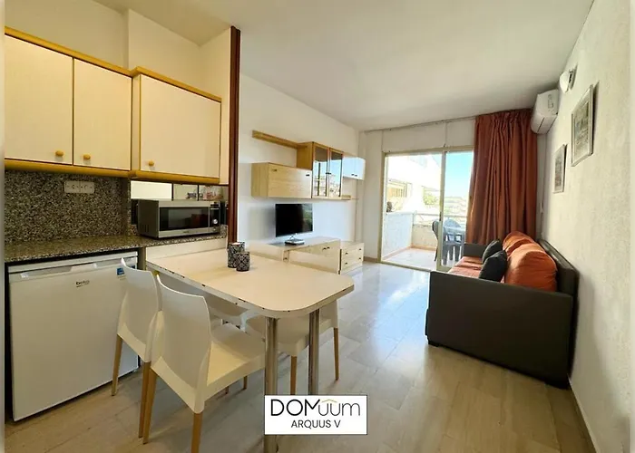 Domuum Holidays - Arquus V Lejlighed Salou