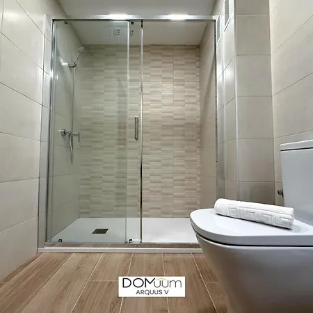 아파트 Domuum Holidays - Arquus V